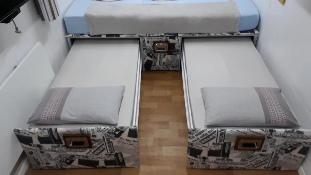 Homestay Kitinet Container Proximo Praia E Beto Carrero Penha
