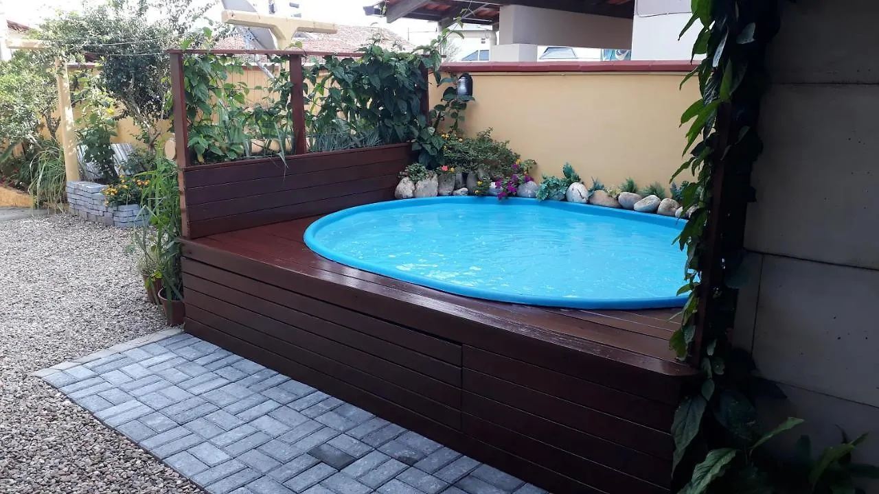 Kitinet Container Proximo Praia E Beto Carrero Penha  Homestay