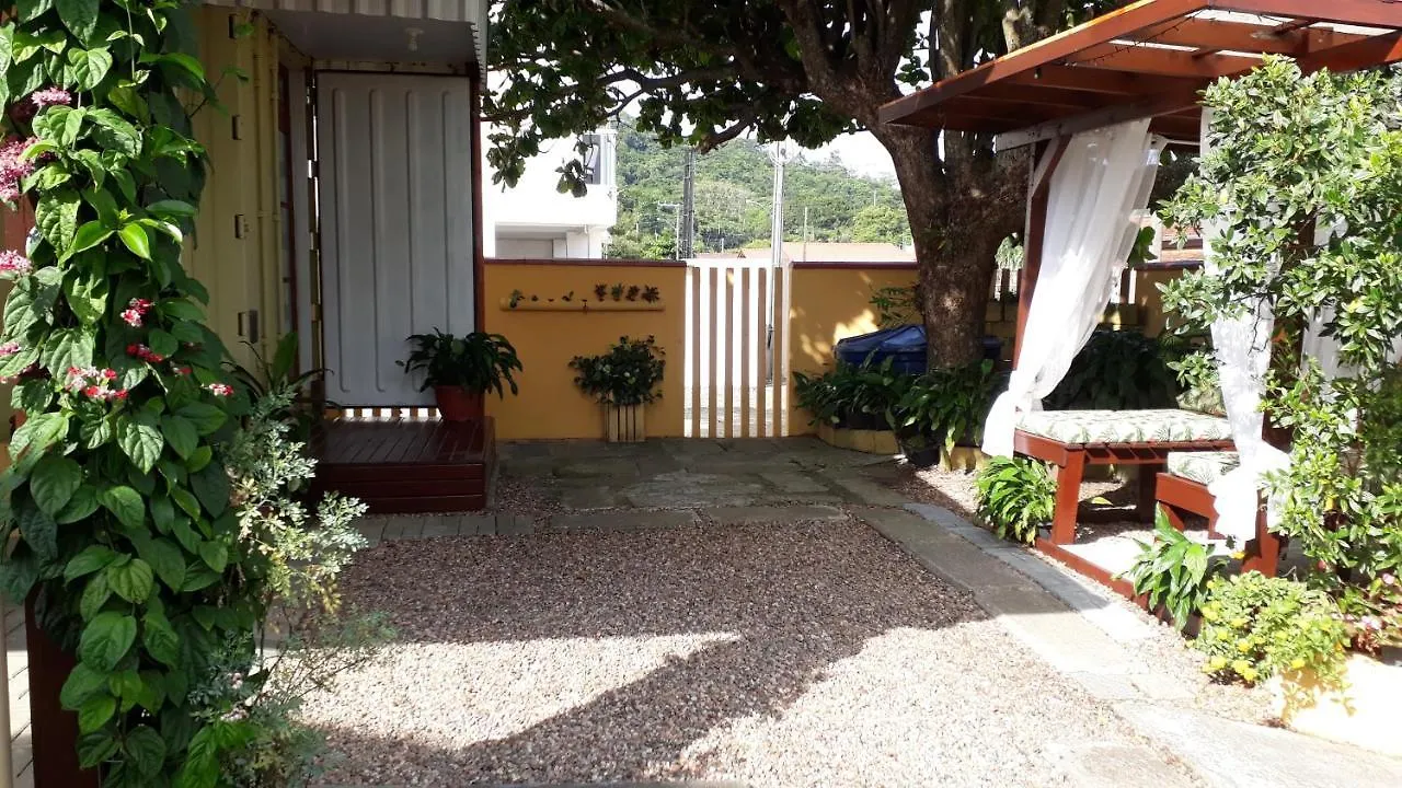 Homestay Kitinet Container Proximo Praia E Beto Carrero Penha