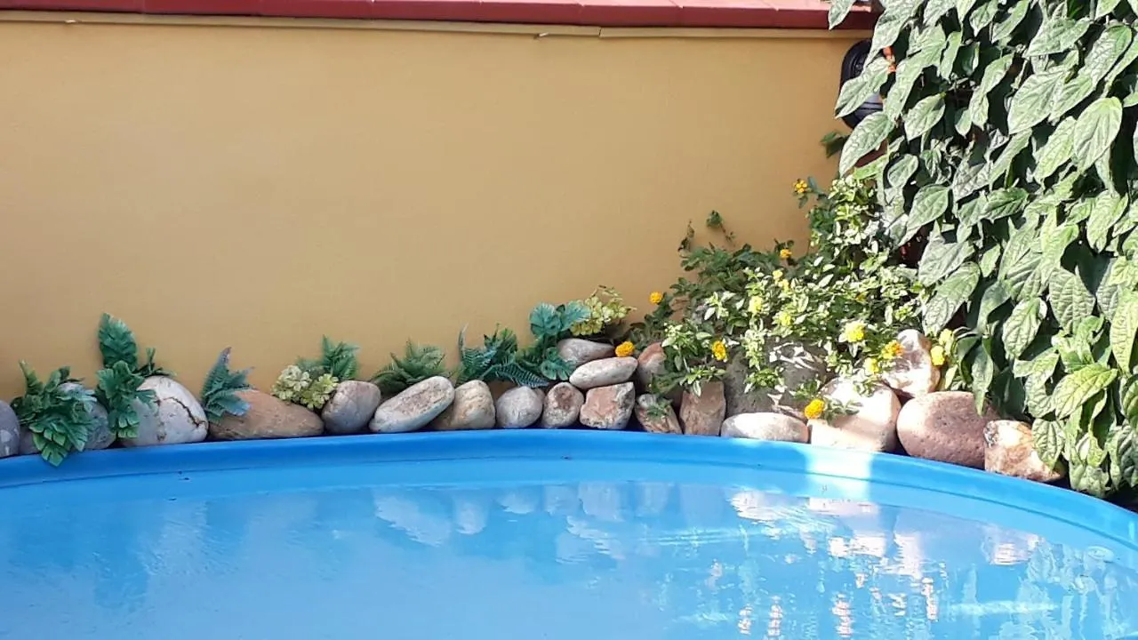 Homestay Kitinet Container Proximo Praia E Beto Carrero Penha  Brazil